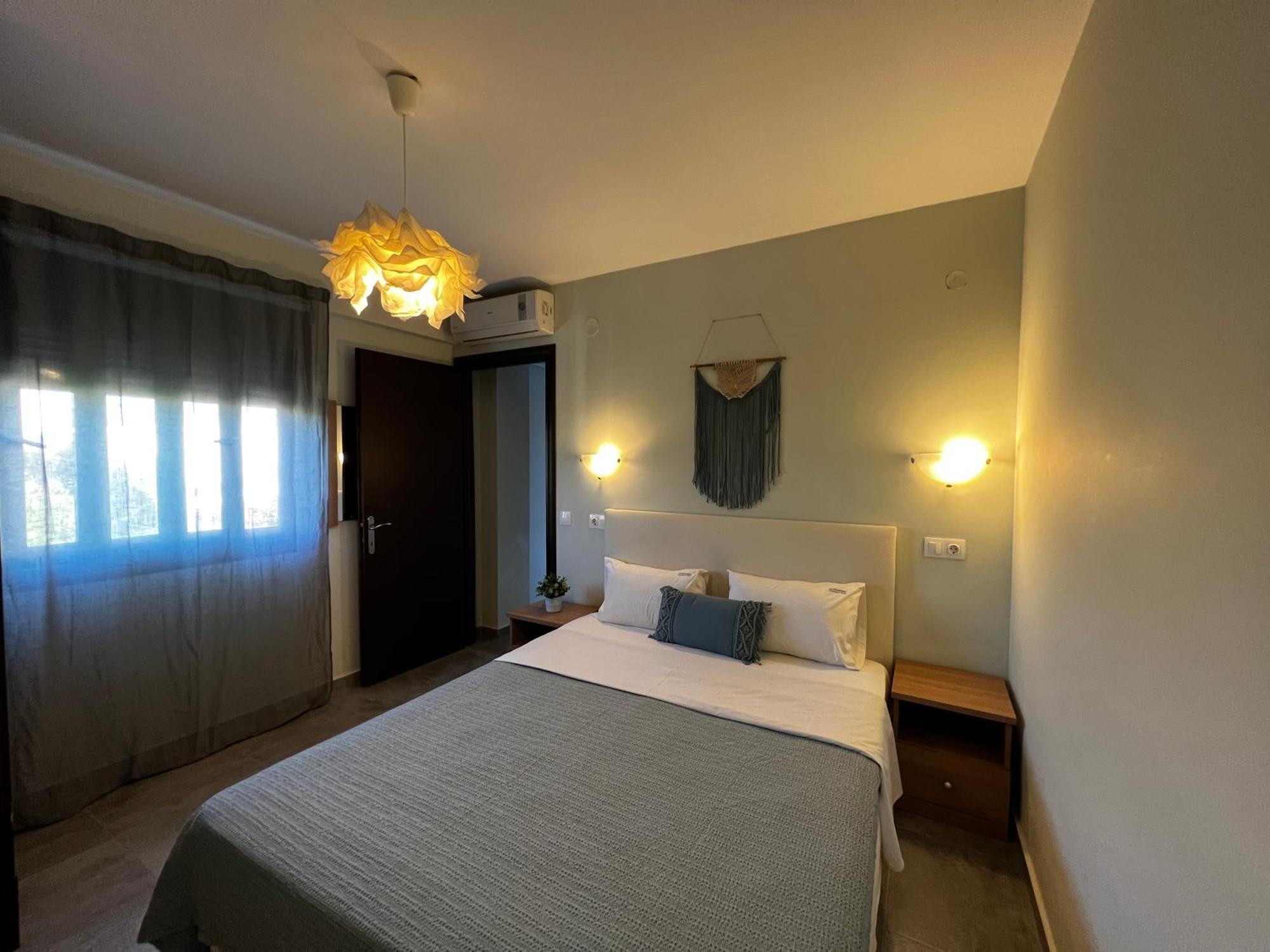 Nikiti Holidays Phòng bức ảnh