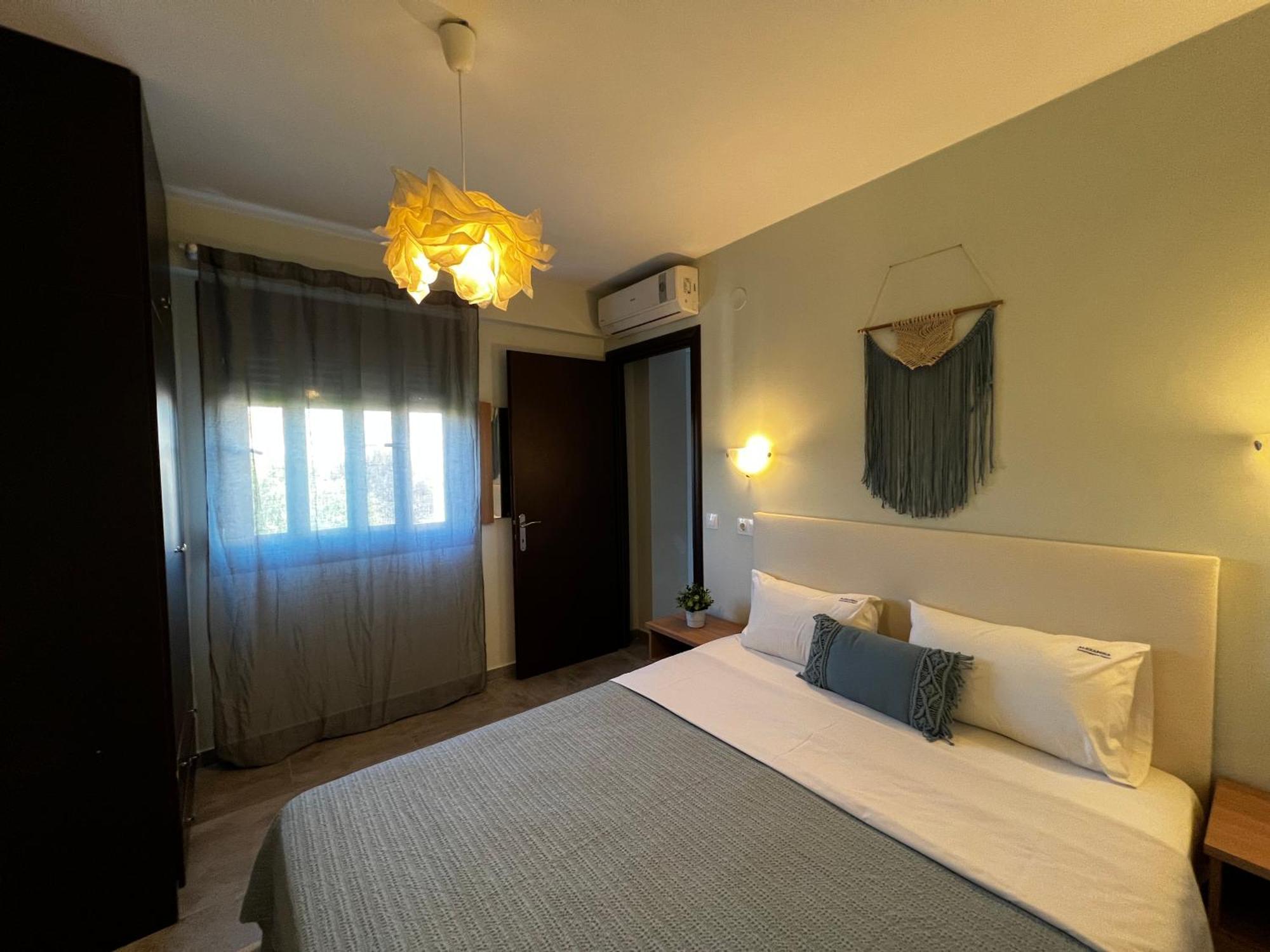 Nikiti Holidays Phòng bức ảnh