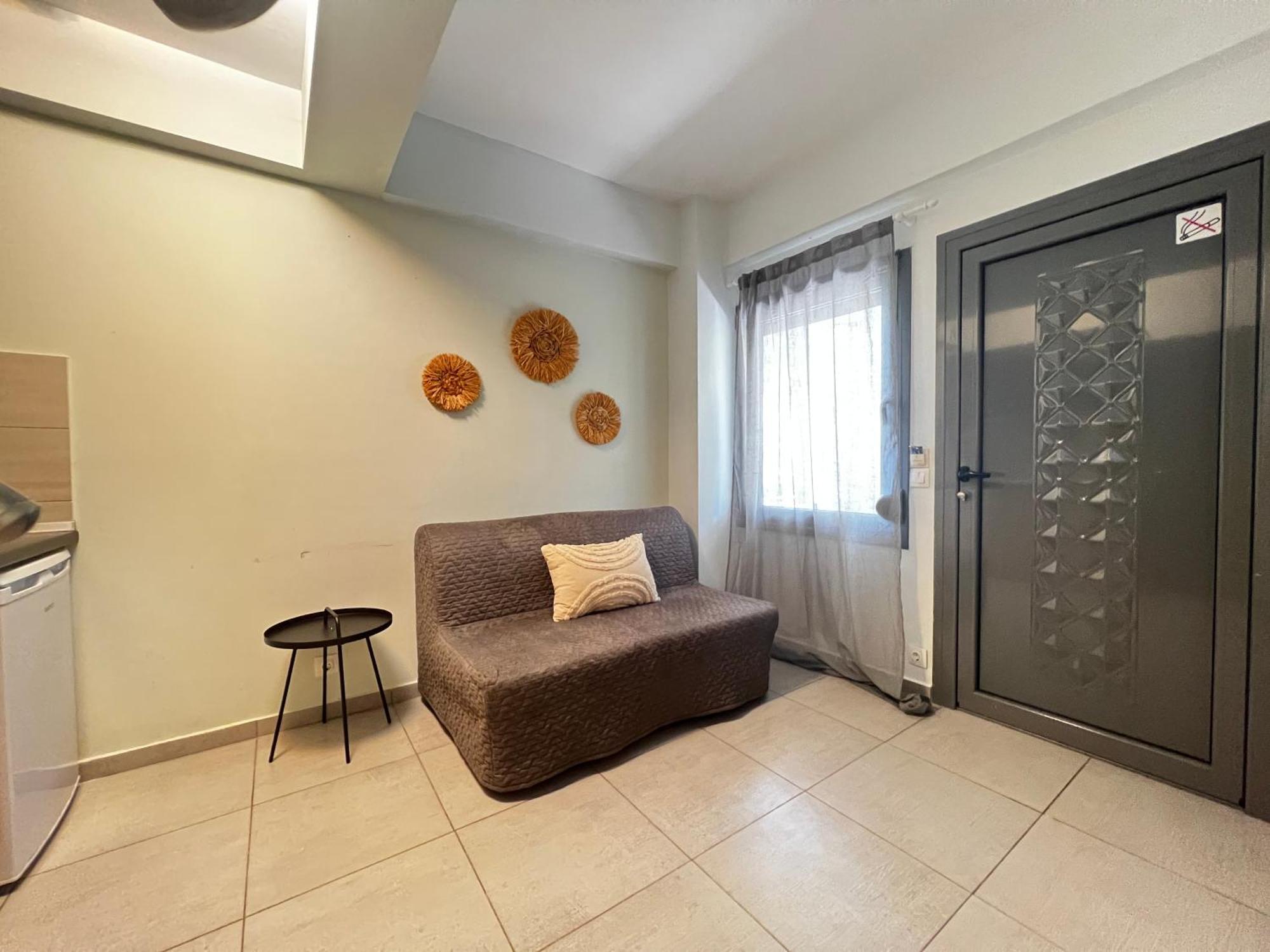 Nikiti Holidays Phòng bức ảnh