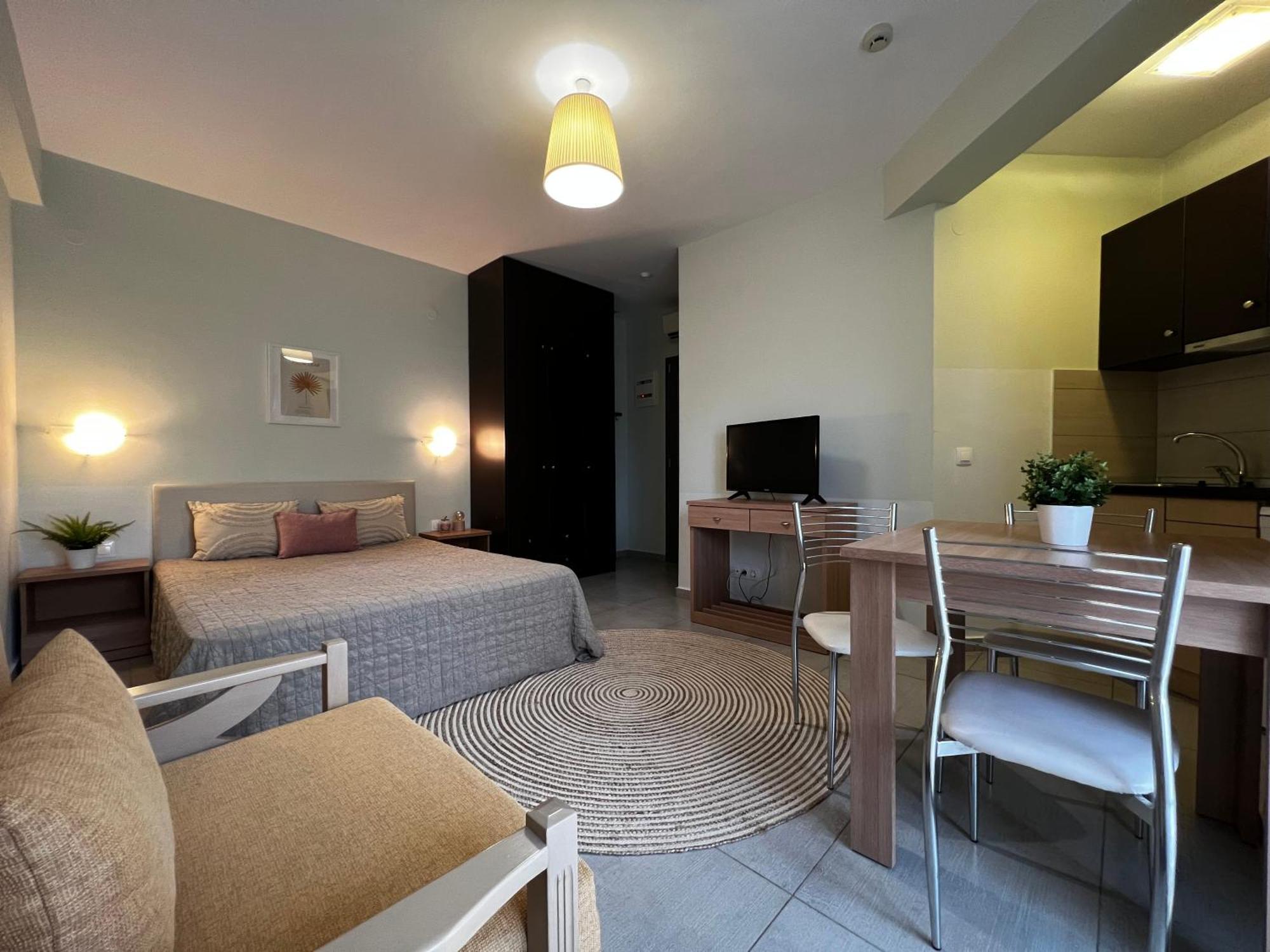 Nikiti Holidays Phòng bức ảnh